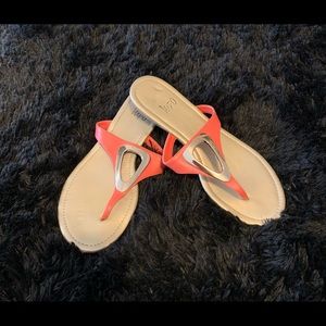 CORAL WOMEN SANDALS